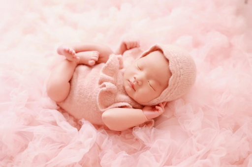 湘西宝宝几个月可以抬头 湘西宝宝几个月可以抬头